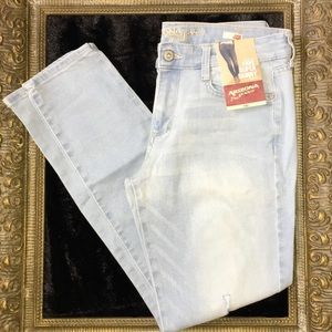 Brand New! Arizona Skinny Jeans